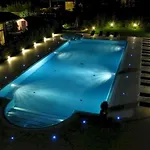 Victoria 4*