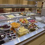 Victoria 4*