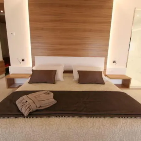 Hotel Victoria 4*