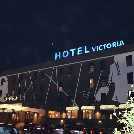 Victoria 4*